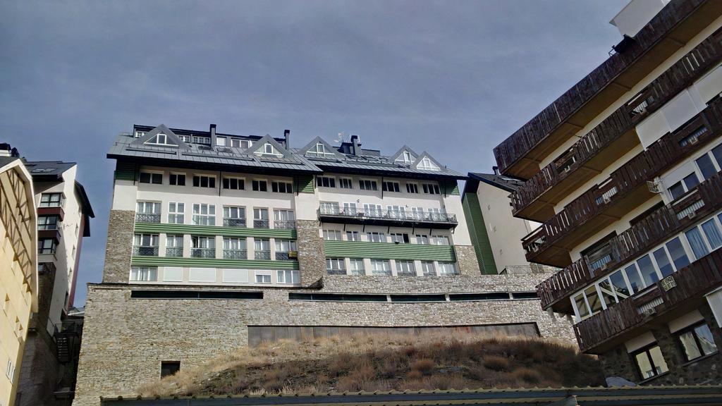 Apartamento Edificio Serraneu. Sierra Nevada. Granada الغرفة الصورة