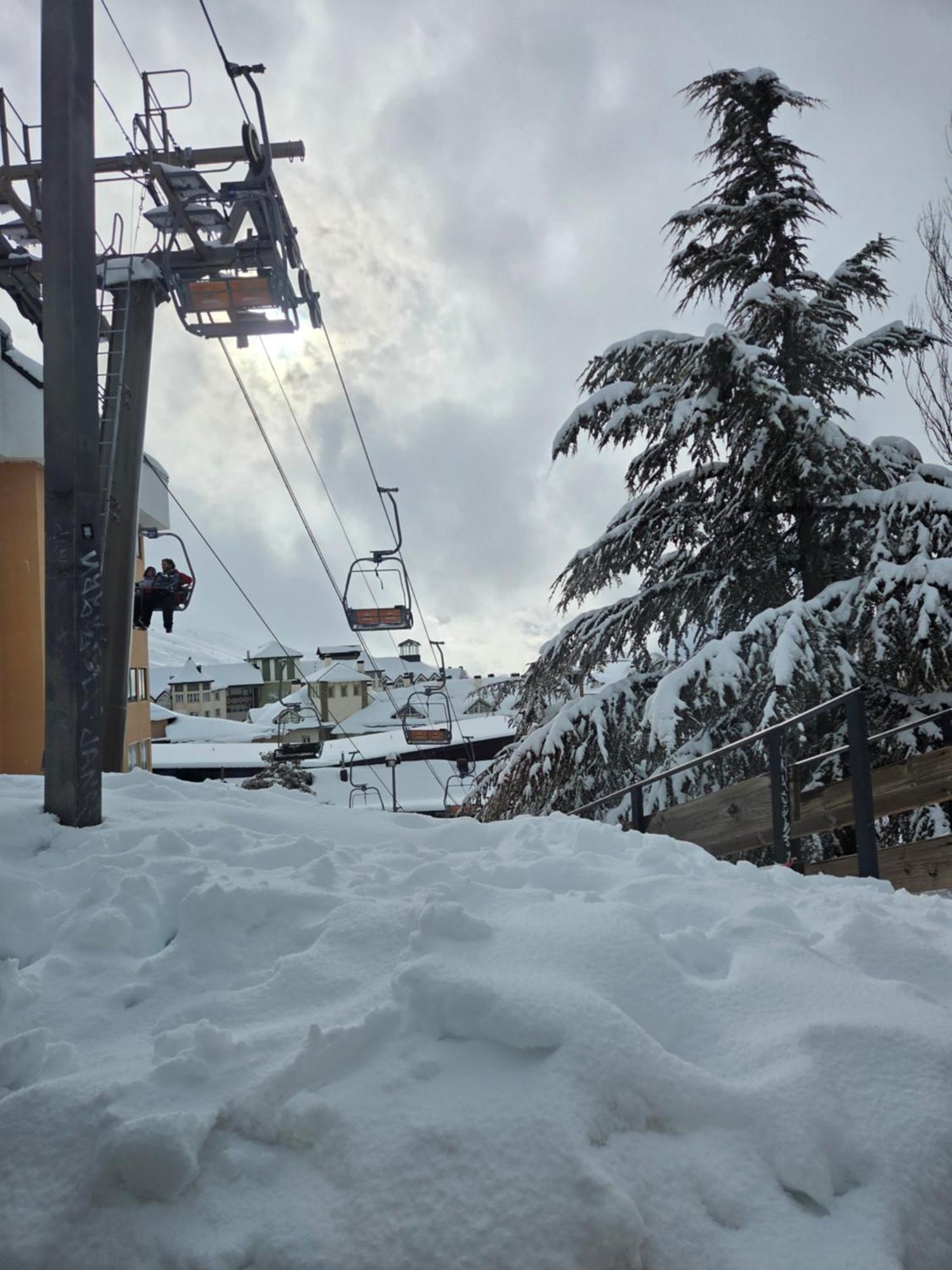 Apartamento Edificio Serraneu. Sierra Nevada. Granada المظهر الخارجي الصورة