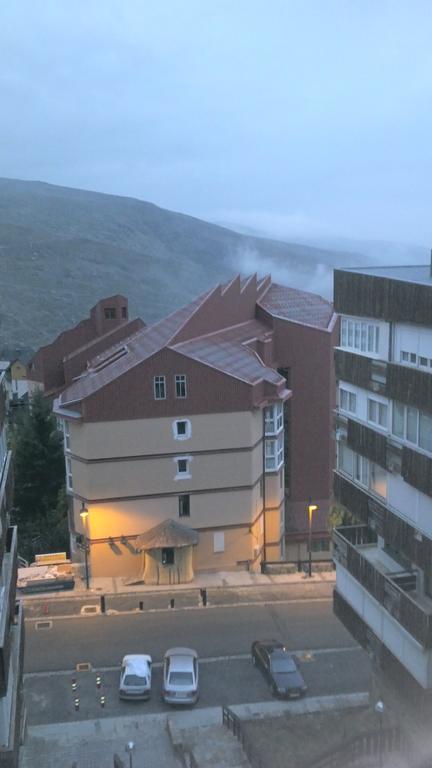 Apartamento Edificio Serraneu. Sierra Nevada. Granada المظهر الخارجي الصورة