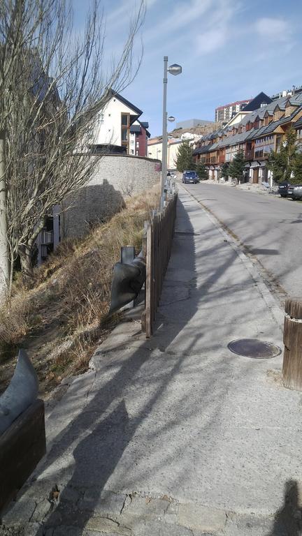 Apartamento Edificio Serraneu. Sierra Nevada. Granada المظهر الخارجي الصورة