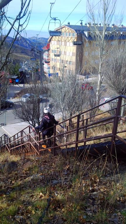 Apartamento Edificio Serraneu. Sierra Nevada. Granada المظهر الخارجي الصورة