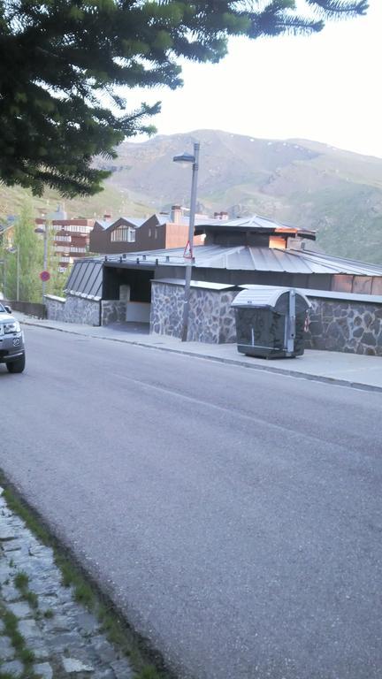 Apartamento Edificio Serraneu. Sierra Nevada. Granada المظهر الخارجي الصورة